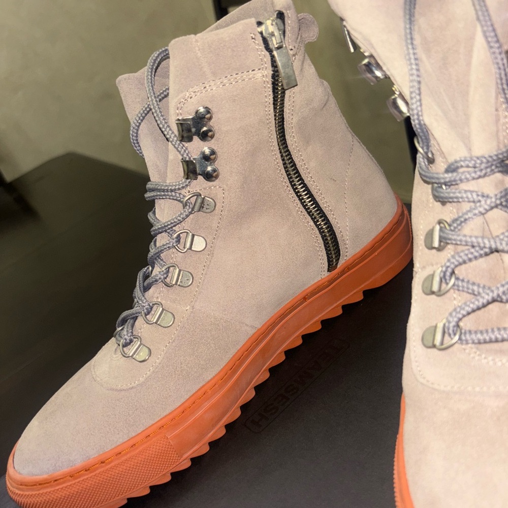 Slightly worn, originally bought for $350. EXTREMELY RARE.